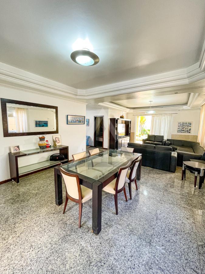 Casa, 6 quartos, 328 m² - Foto 18