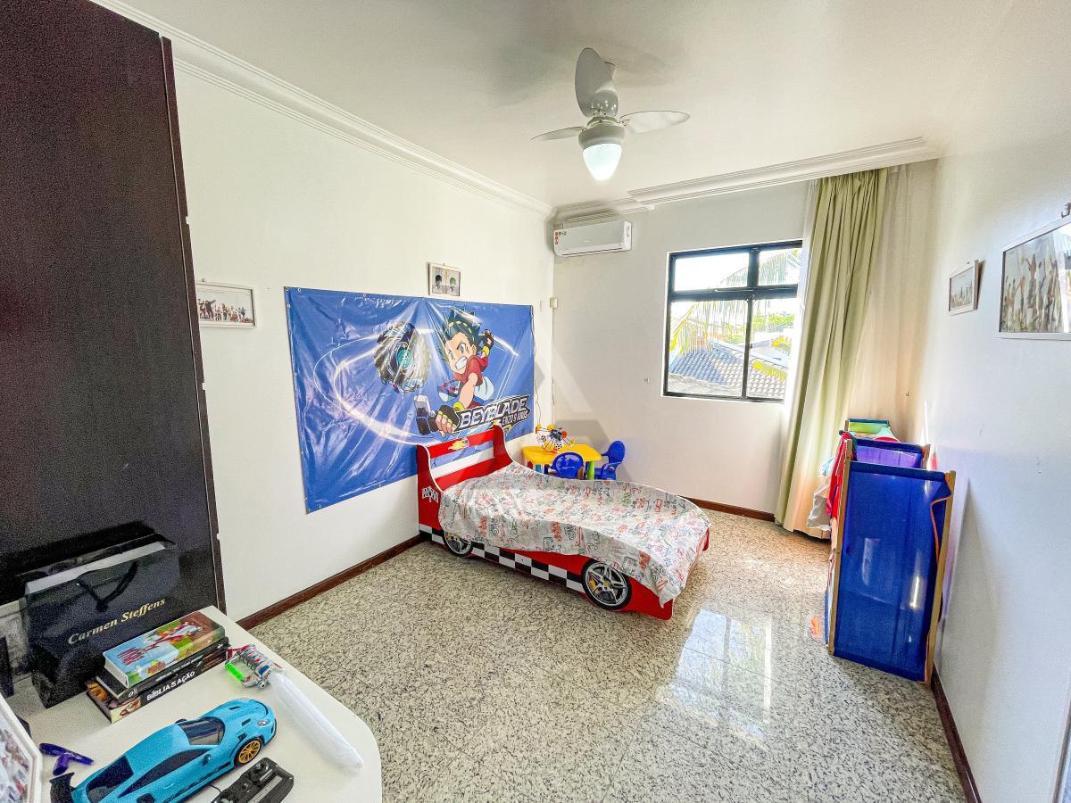 Casa, 6 quartos, 328 m² - Foto 35